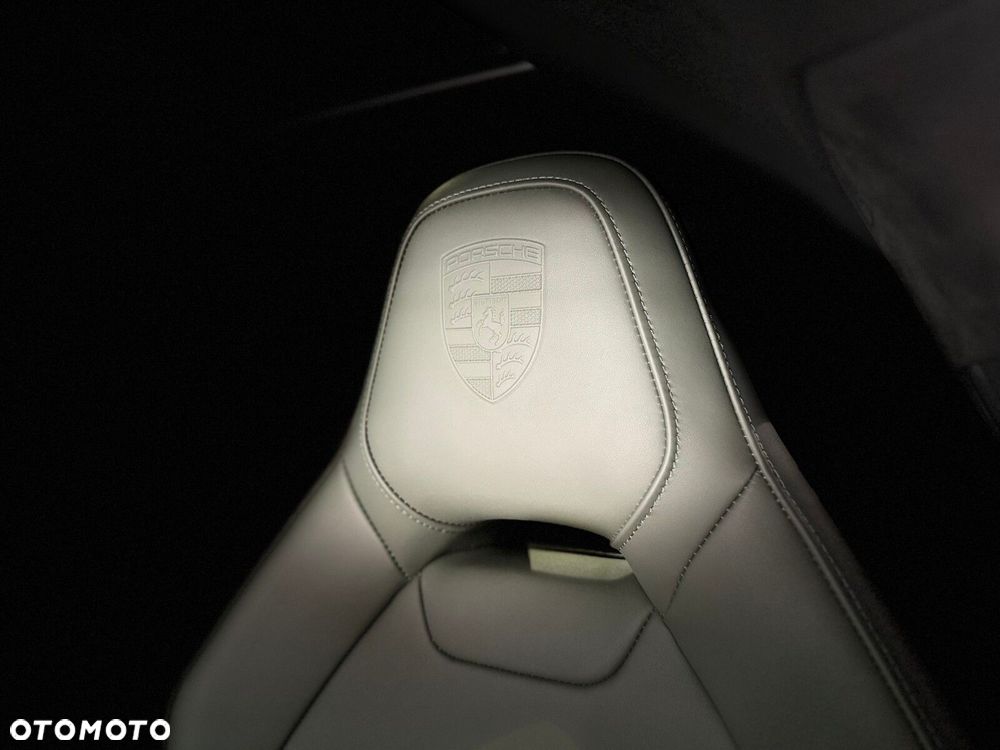 Porsche Panamera - 32