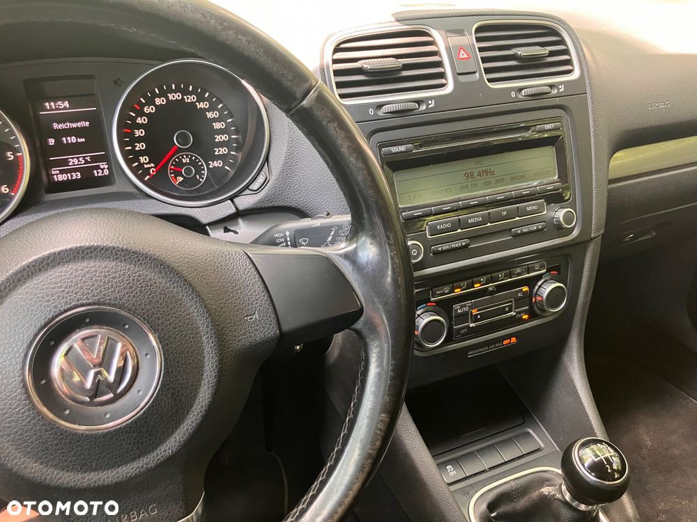 Volkswagen Golf 1.6 TDI DPF Style - 9