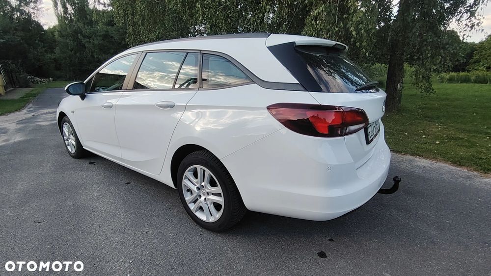 Opel Astra - 9