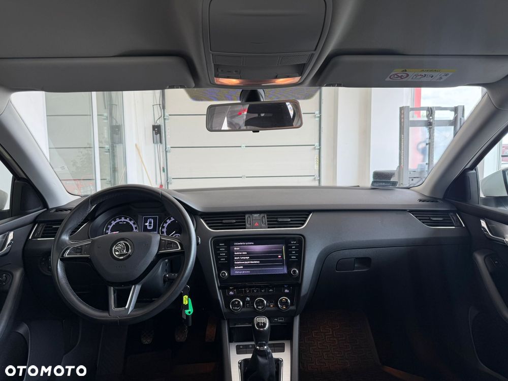 Skoda Octavia 1.6 TDI Ambition - 6