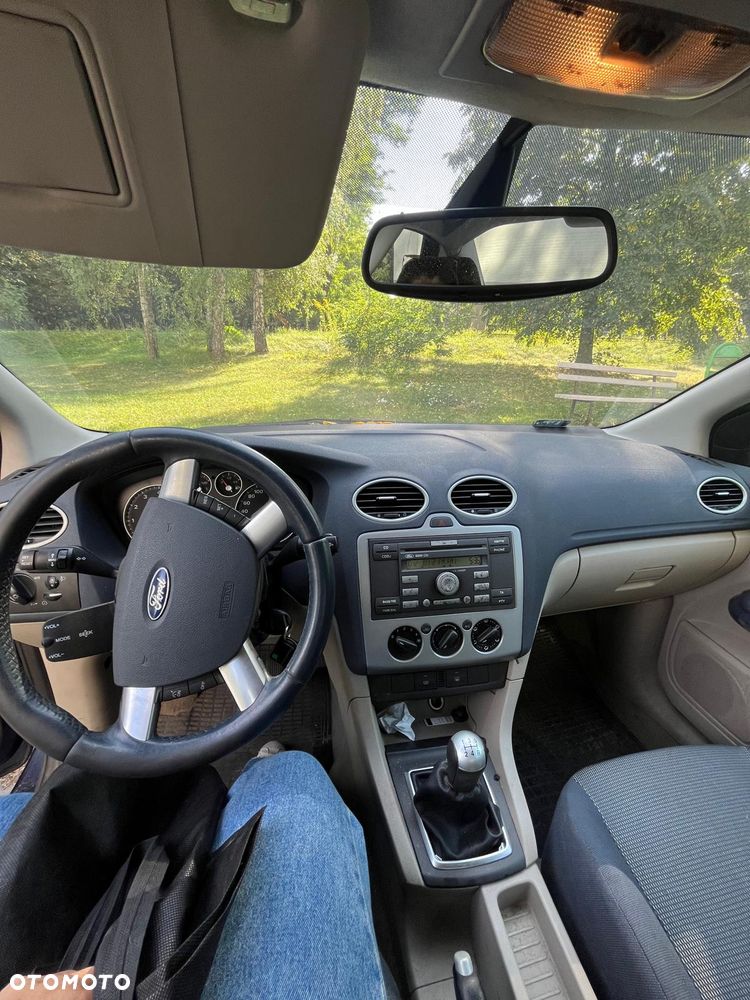 Ford Focus 2.0 Trend - 4