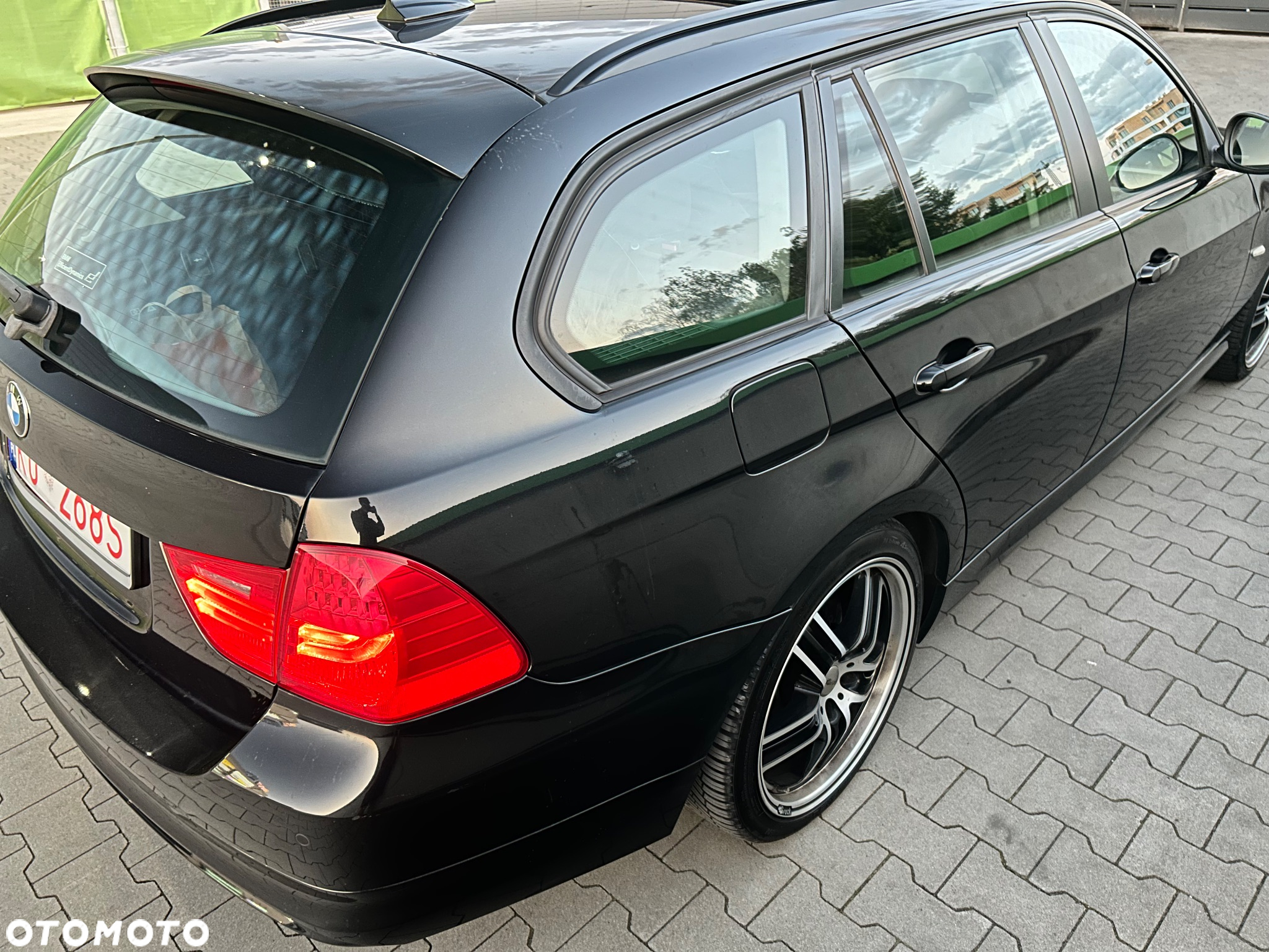 BMW Seria 3 320d DPF Touring - 31