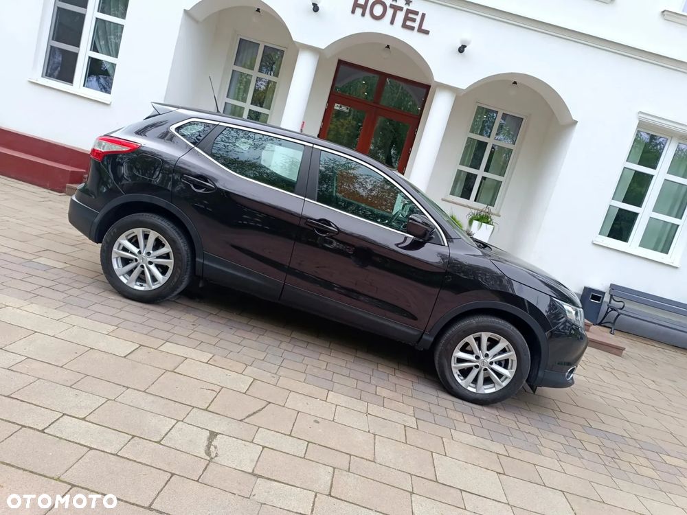 Nissan Qashqai 1.2 DIG-T Visia - 16