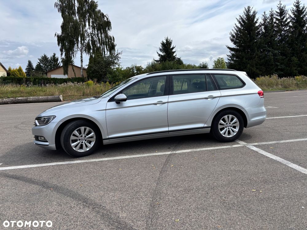 Volkswagen Passat 2.0 TDI BMT Trendline - 6