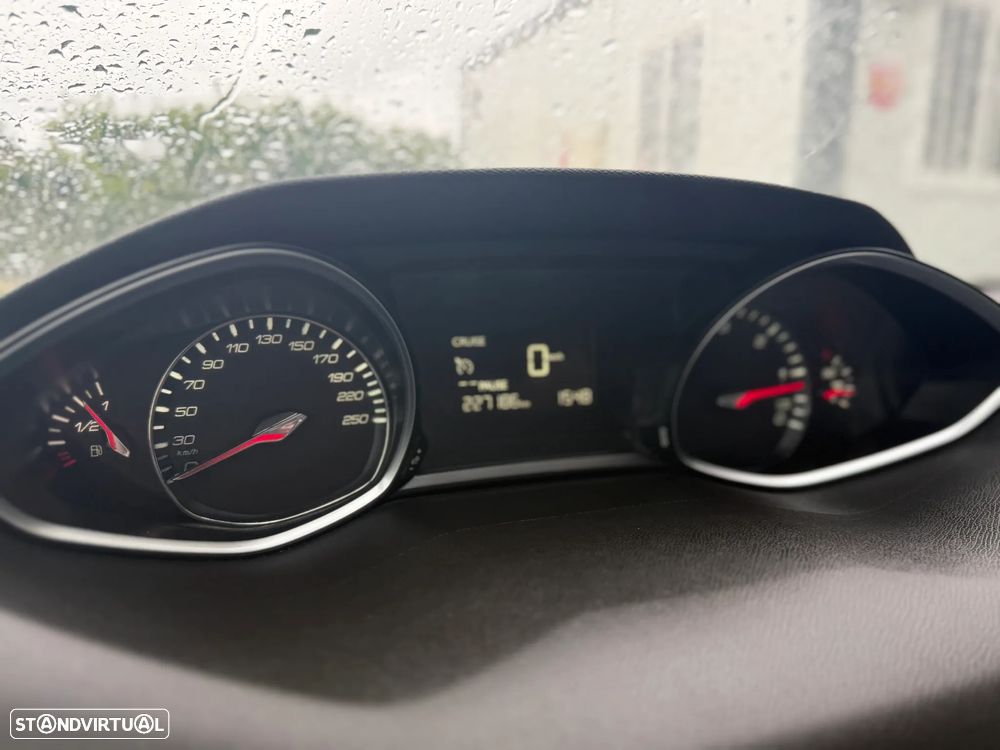 Peugeot 308 SW BlueHDi 120 Stop & Start GT-Line Edition - 27