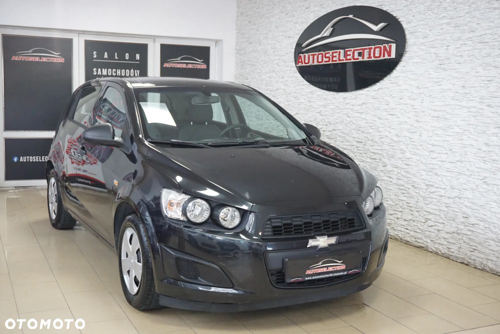 Chevrolet Aveo 1.2 LT - 1