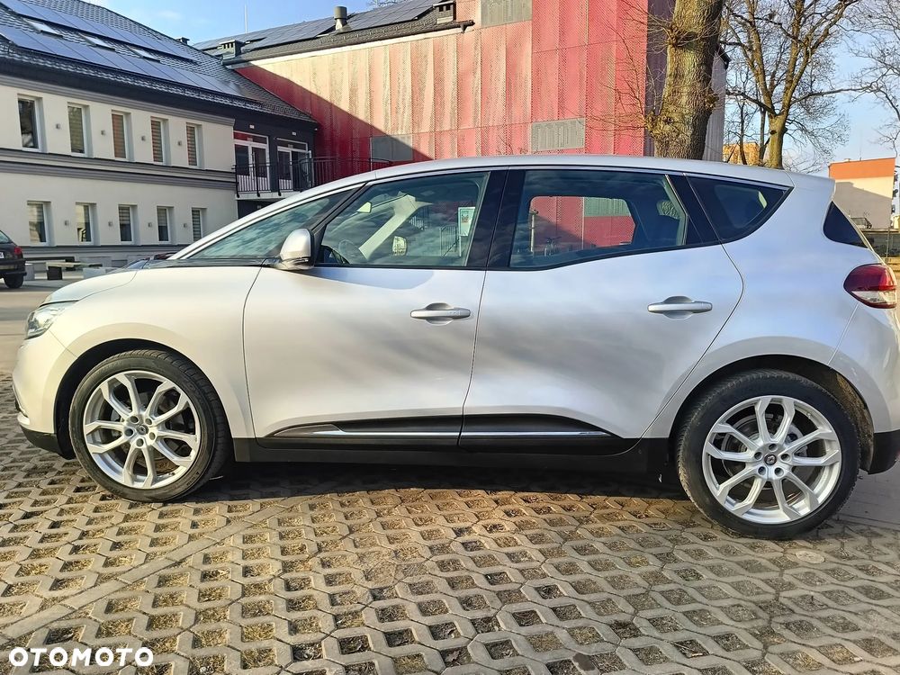 Renault Scenic 1.2 TCE Energy Bose Edition - 10