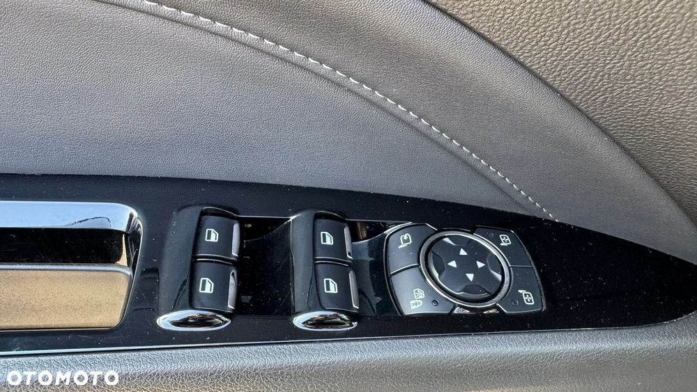 Ford Mondeo 2.0 EcoBlue Titanium - 18