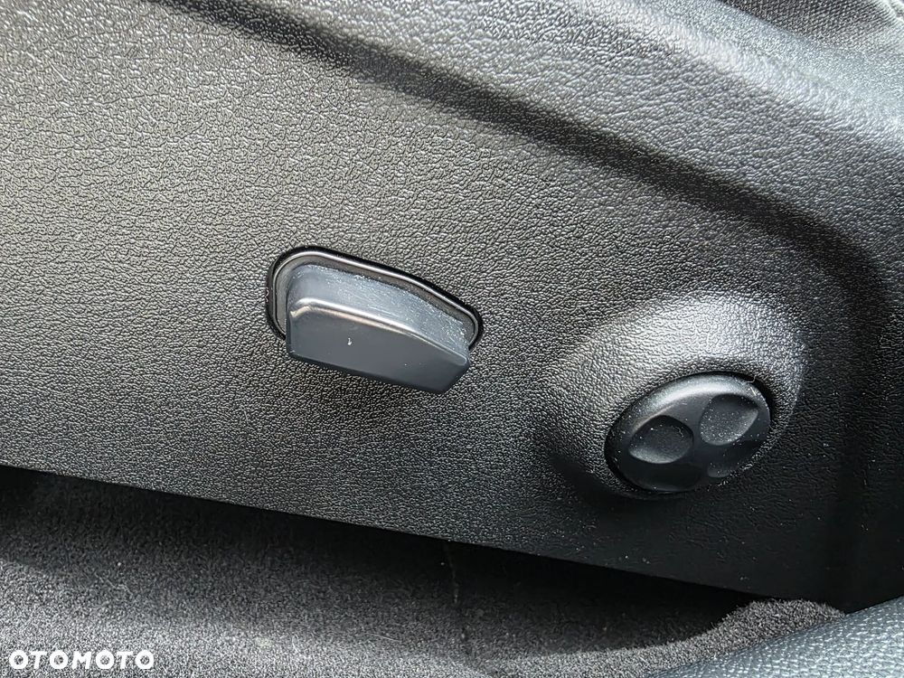 Fiat Freemont 2.0 Multijet 16V DPF Automatik Allrad Black Code - 23