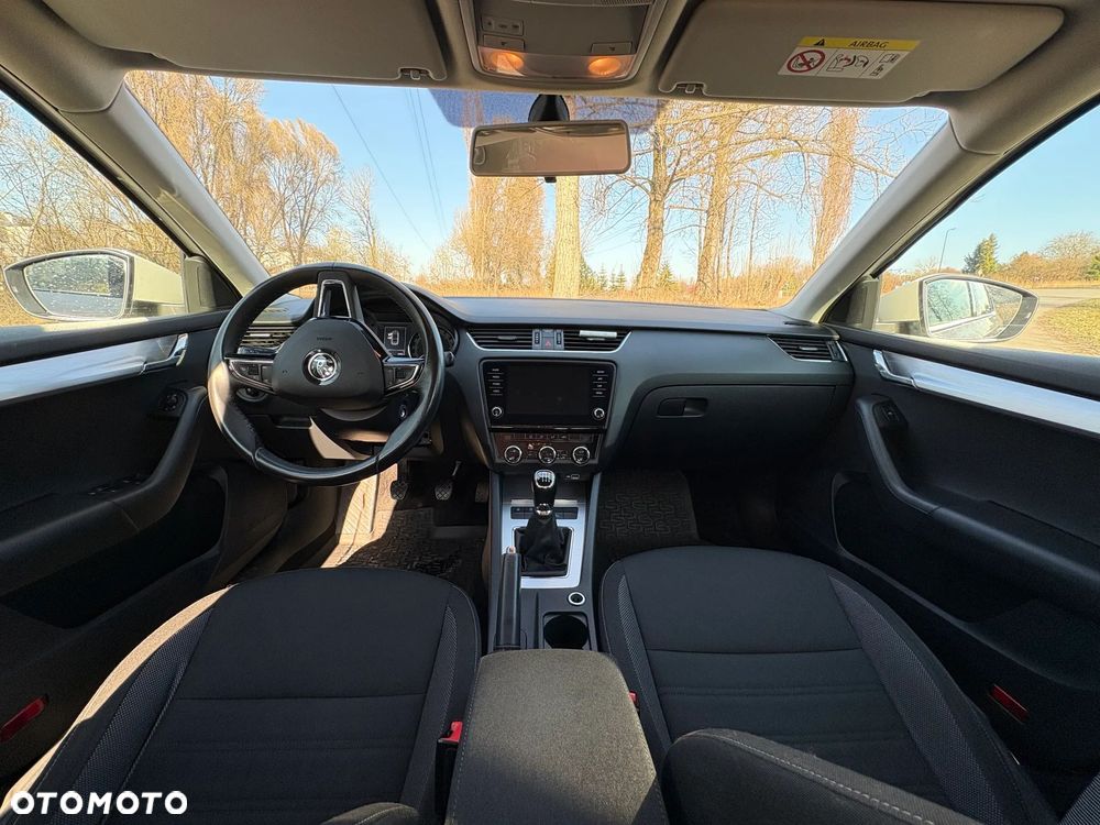 Skoda Octavia 1.5 TSI ACT Ambition - 11