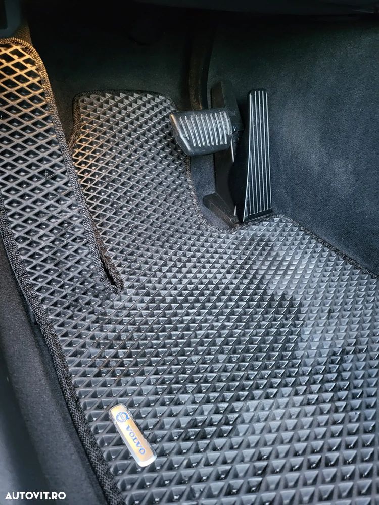 Volvo S90 D4 Geartronic Momentum - 25