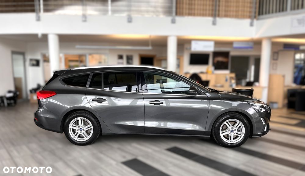 Ford Focus 1.0 EcoBoost Titanium ASS PowerShift - 7