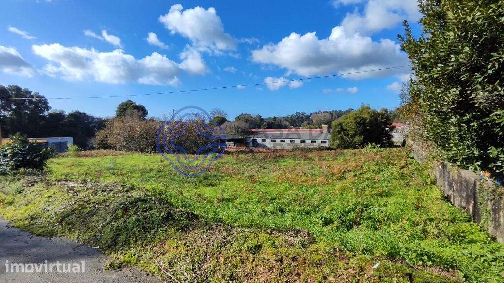 Terreno rustico com viabilidade para construção em Paços de Brandão - Grande imagem: 2/7