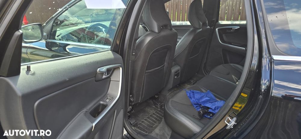 Volvo XC 60 - 5