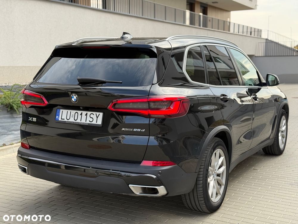 BMW X5 xDrive25d - 8