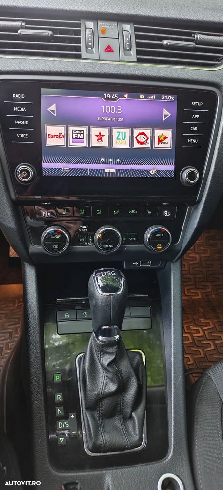 Skoda Octavia 1.5 TSI DSG Style - 11