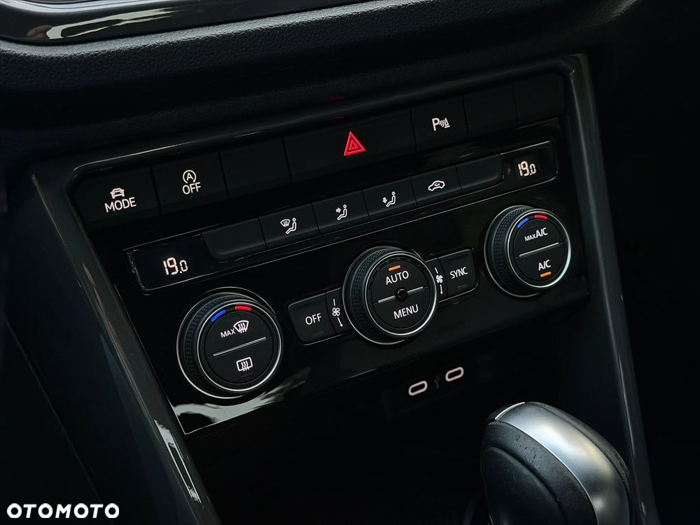 Volkswagen T-Roc 2.0 TDI SCR DSG R-Line - 28