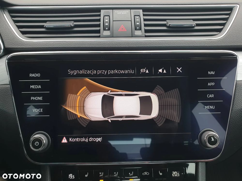 Skoda Superb 1.5 TSI Ambition - 28