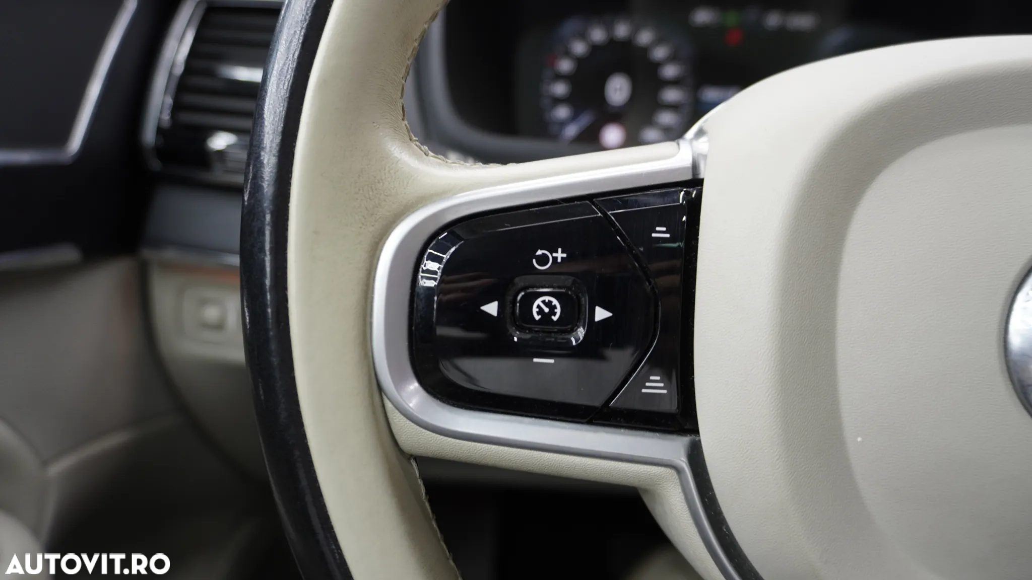 Volvo XC 90 T8 eAWD Inscription - 10