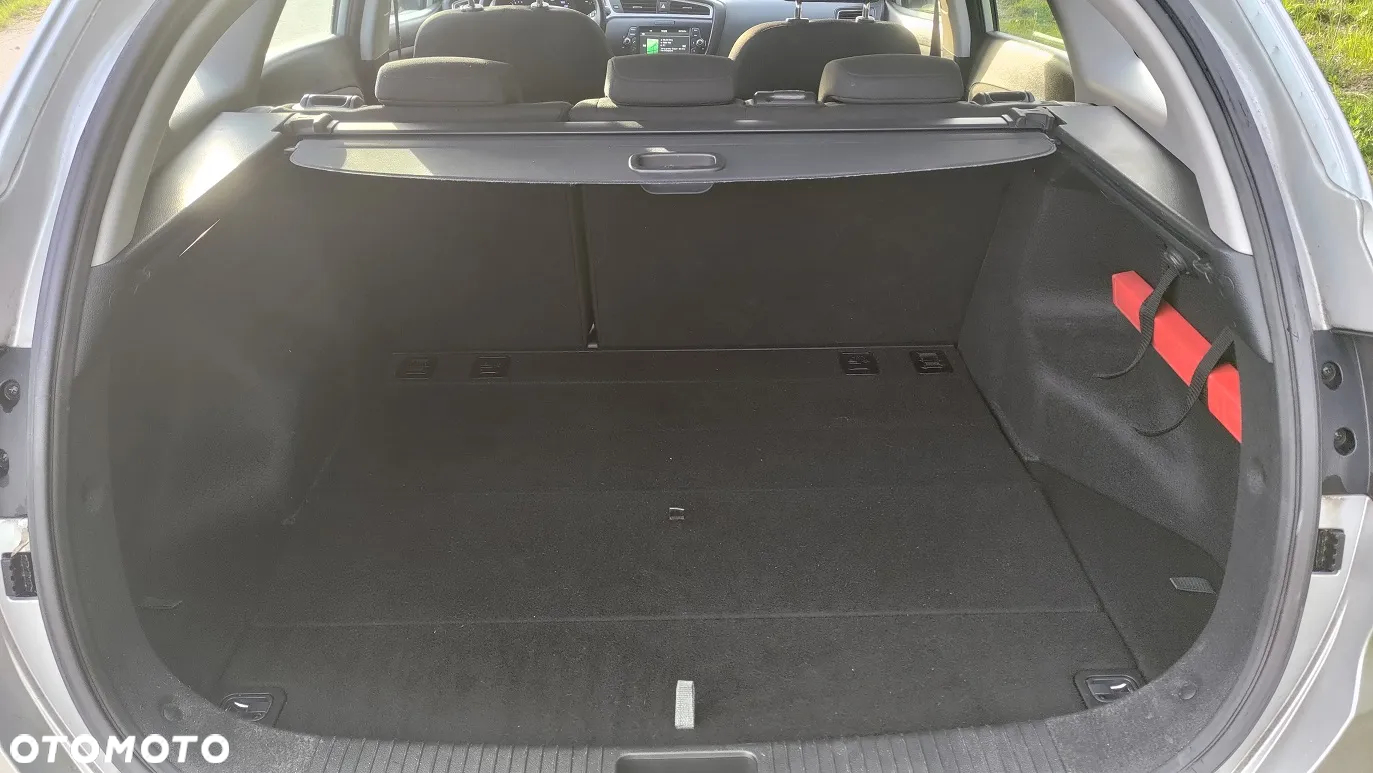 Kia Ceed SW 1.0 T-GDI 120 OPF Vision - 11