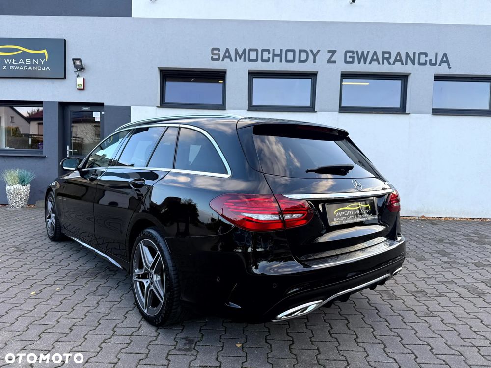 Mercedes-Benz C-Class 2019 photo 3