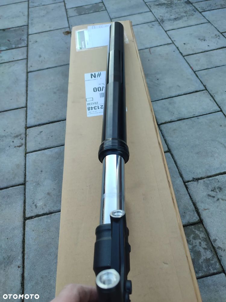 Laga, goleń, amortyzator Kawasaki Z900 RS - 12