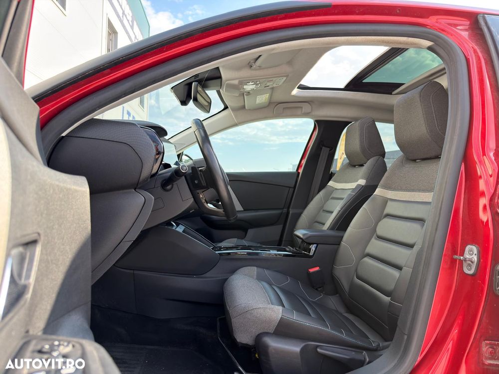 Citroën C4 PureTech 155 Stop&Start EAT8 SHINE - 20