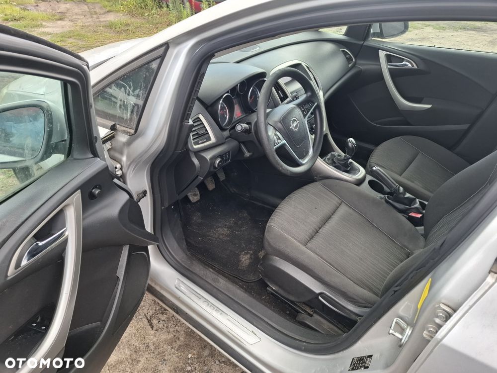Opel Astra - 5