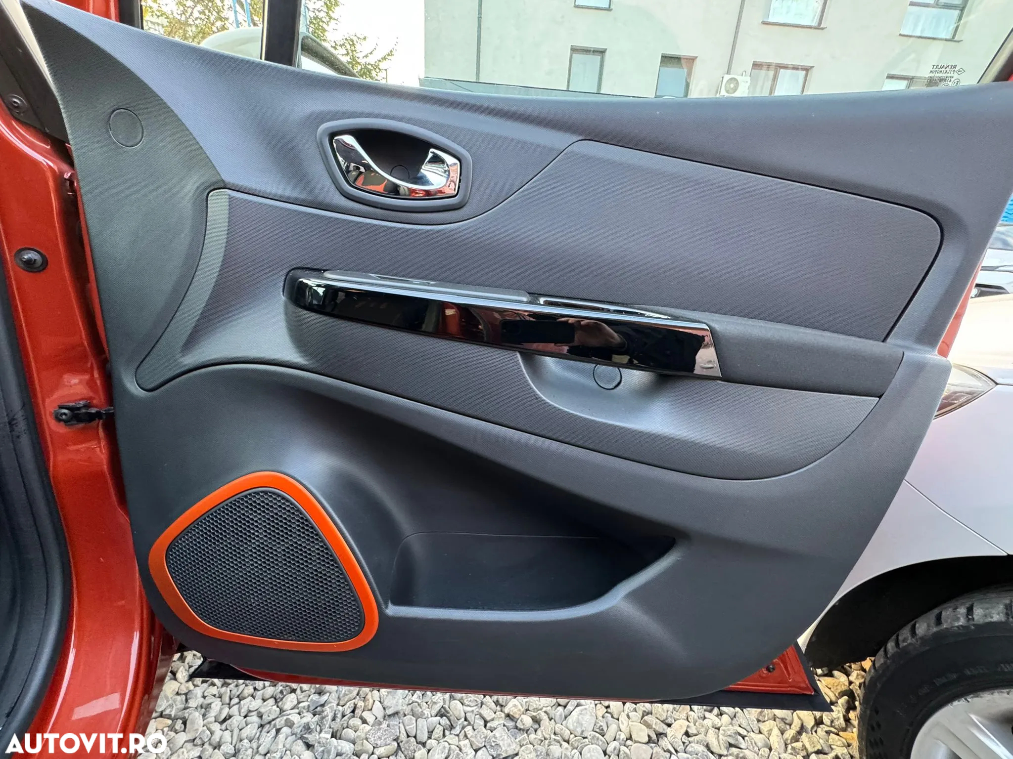 Renault Captur (ENERGY) dCi 90 EDC INTENS - 16