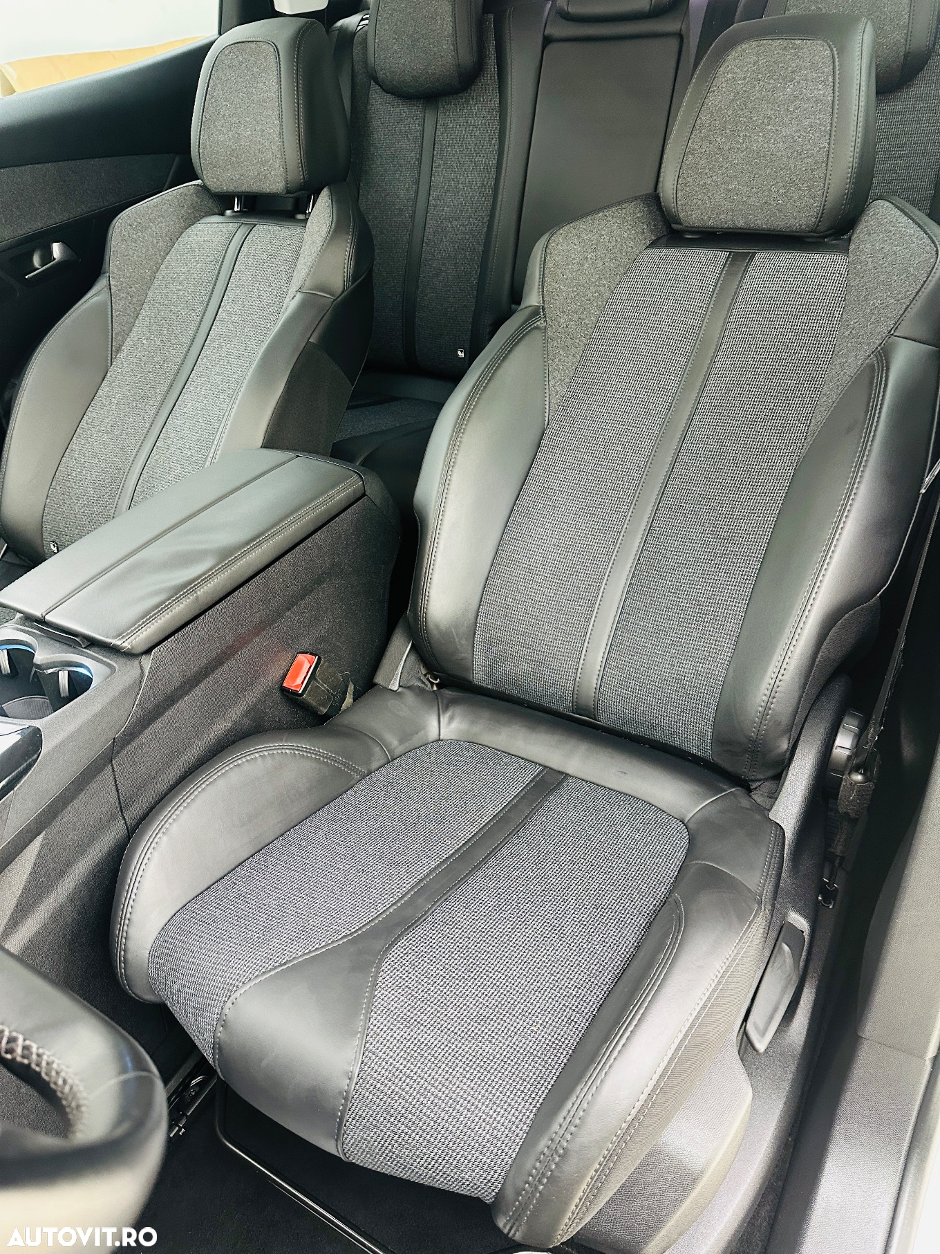 Peugeot 3008 - 18