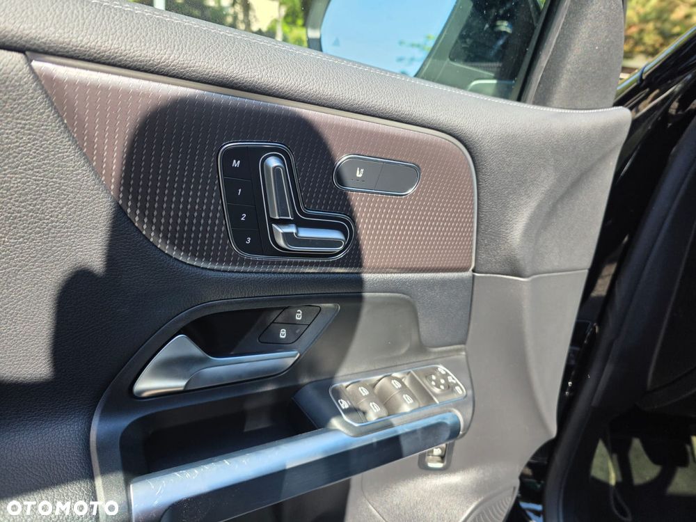 Mercedes-Benz EQB 300 4Matic Electric Art - 19