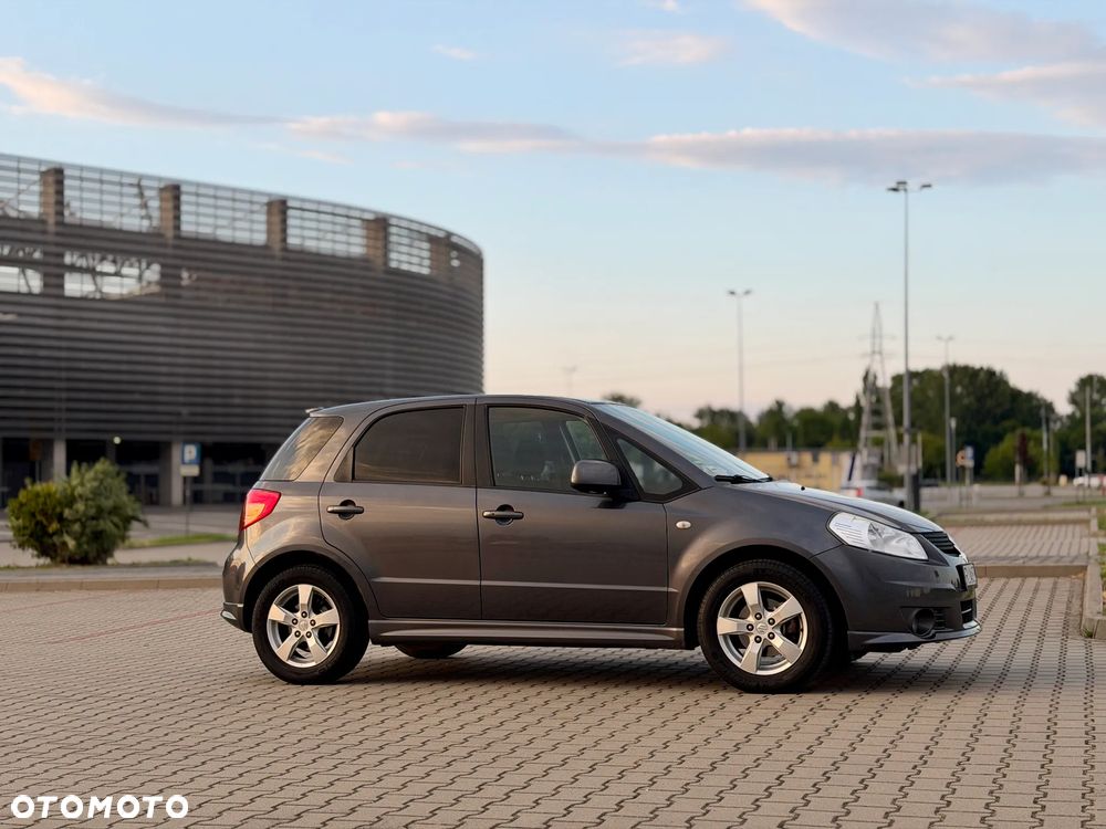Suzuki SX4 - 3