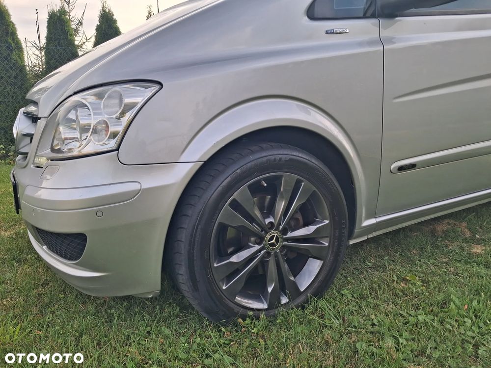 Mercedes-Benz Viano 2011 photo 3