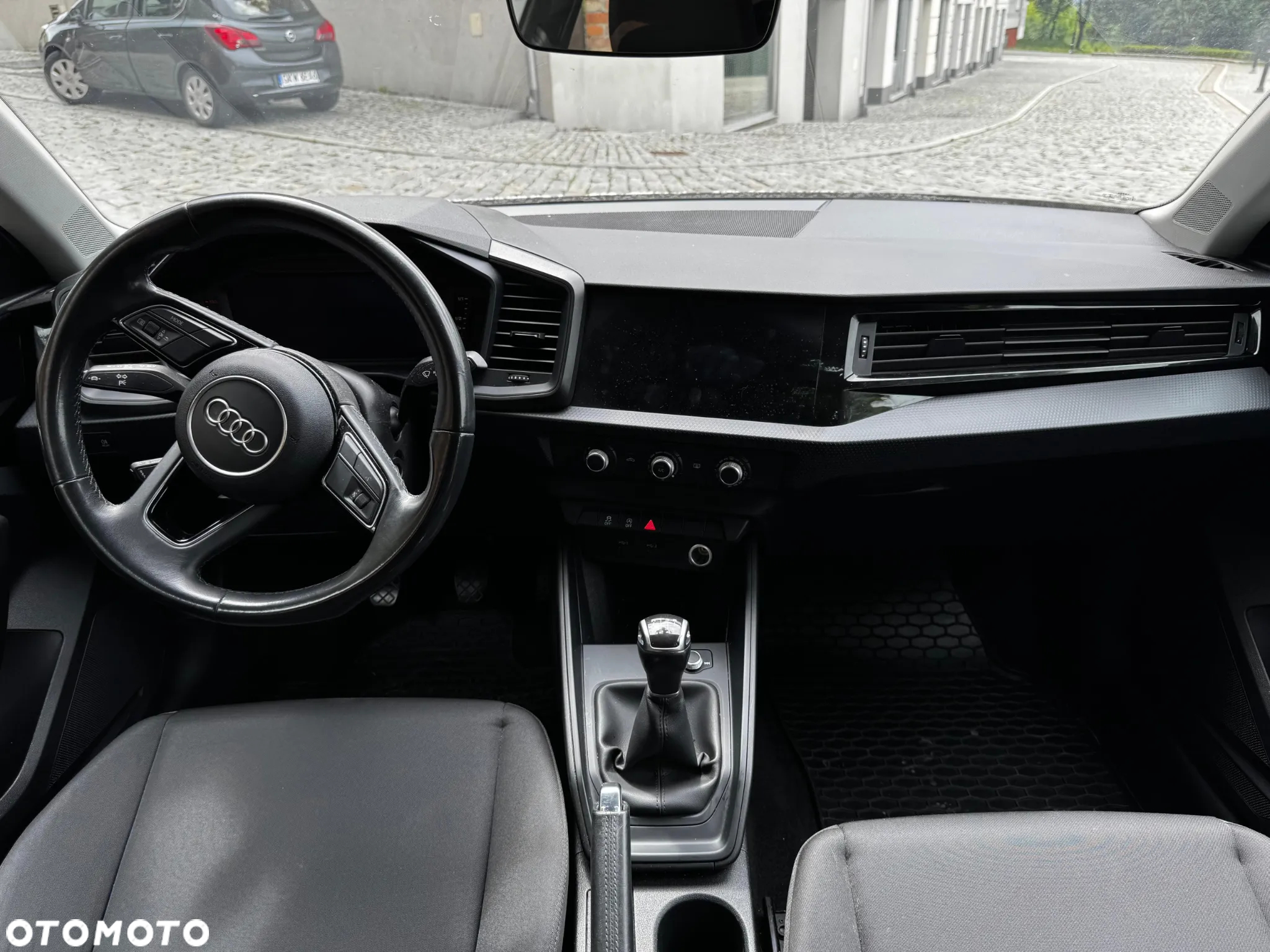 Audi A1 25 TFSI - 10