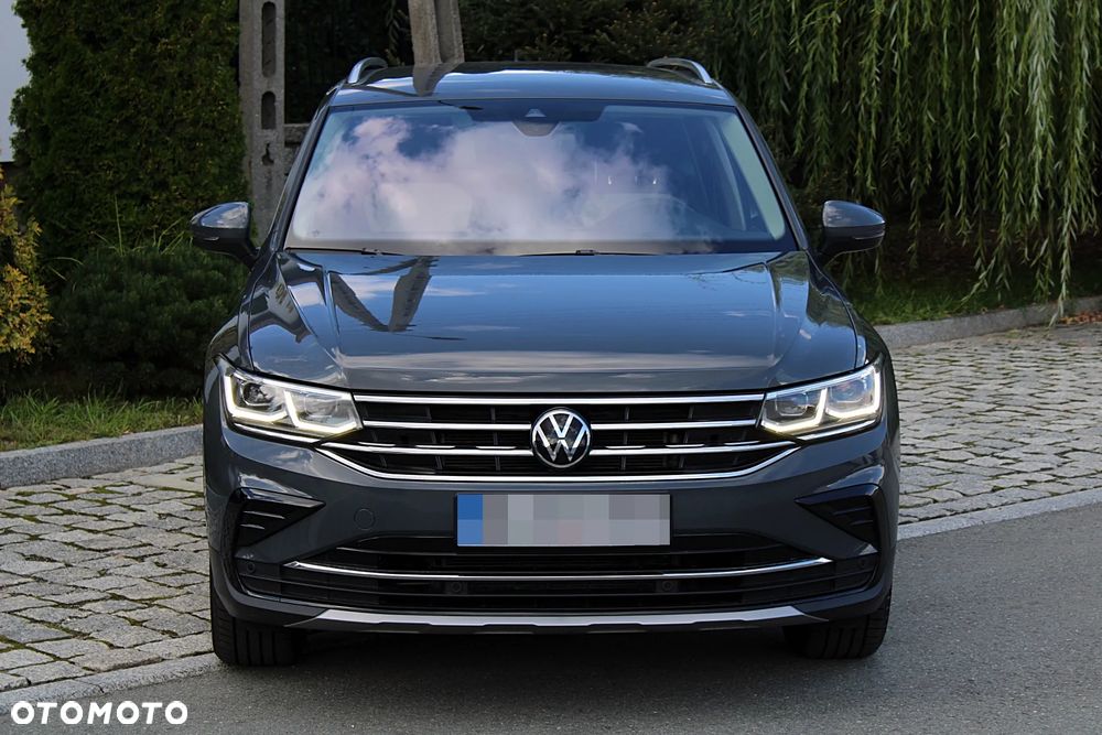Volkswagen Tiguan - 5