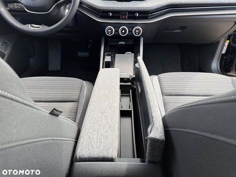 Skoda Superb - 32