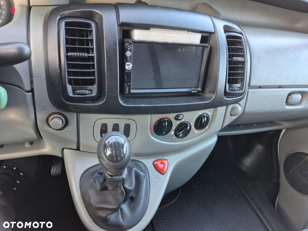 Renault Trafic 2.0dci sprowadzony z Niemiec - 6