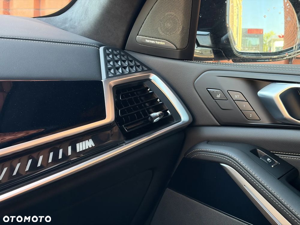 BMW X7 M60i xDrive mHEV sport - 19