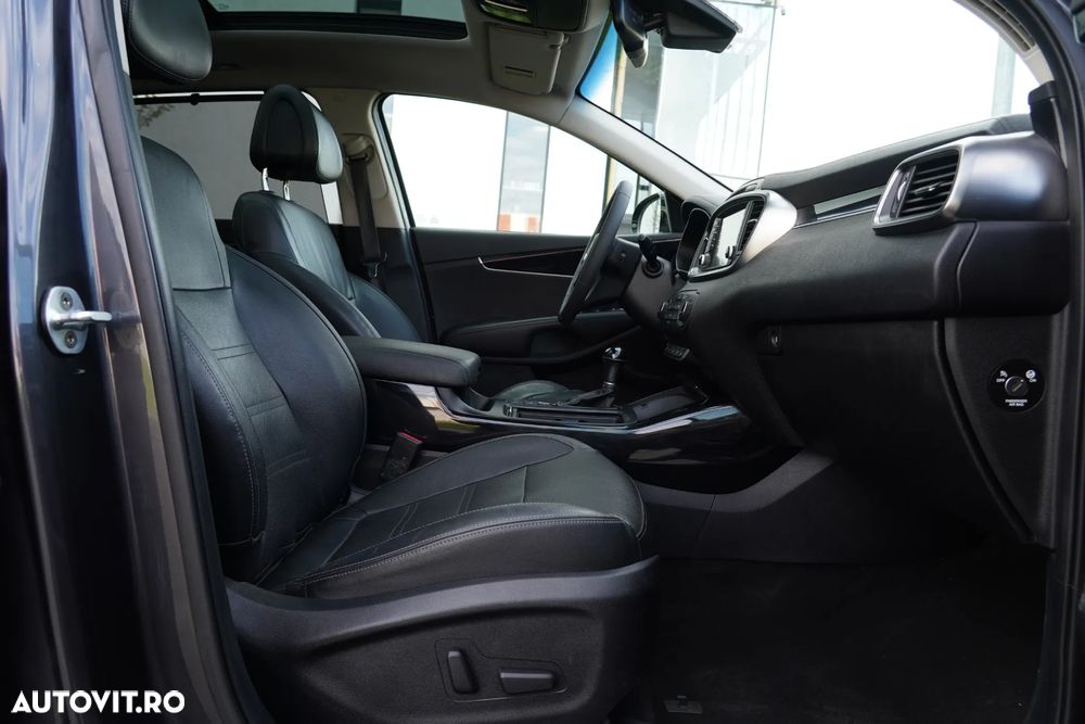 Kia Sorento 2.2 CRDi 2WD Aut. Edition 7 - 15
