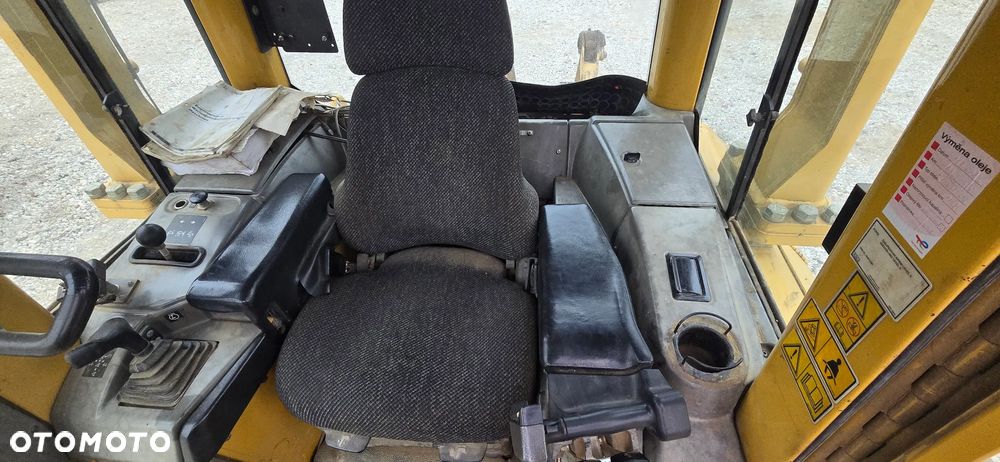 Caterpillar D6N LGP - 12