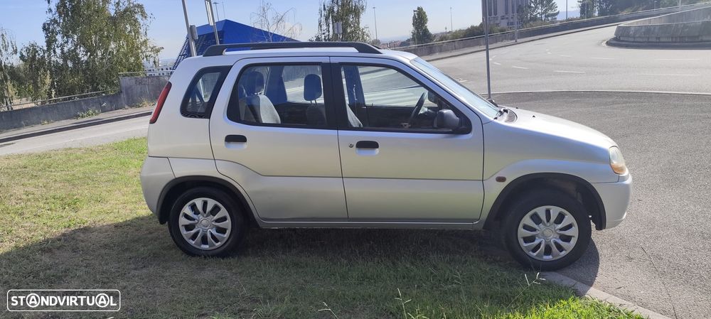 Suzuki Ignis 2001 photo 4