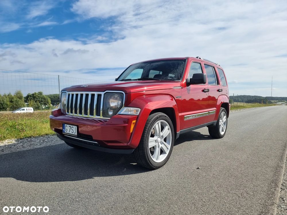 Jeep Liberty - 14