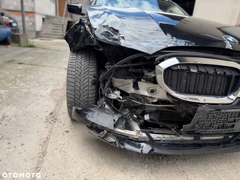 BMW Seria 3 320d xDrive - 7
