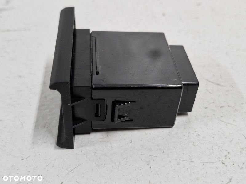 kia soul ii 2 usb aux gniazdo 96120-b2010 - 4
