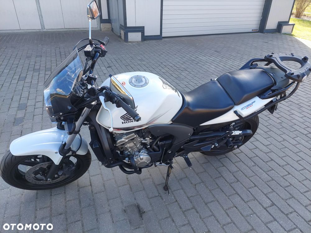 Honda CBF - 10