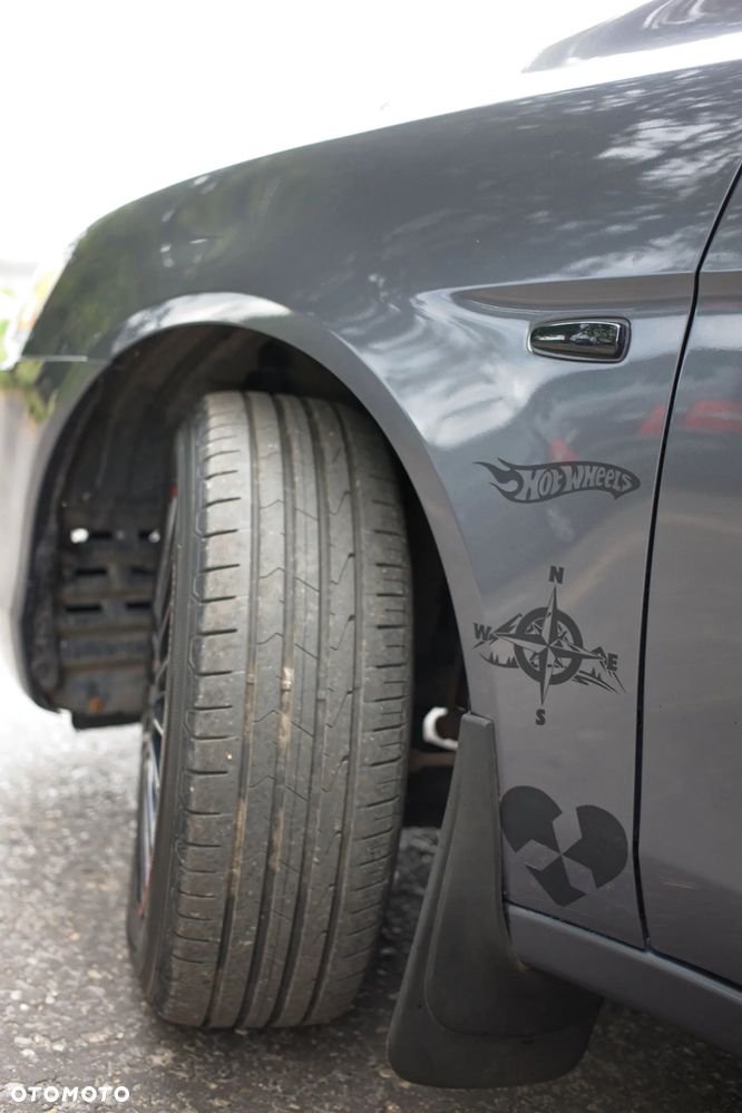 Mitsubishi Lancer 1.8 Invite - 10