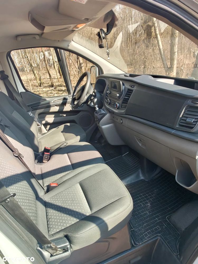 Ford Transit Custom - 9