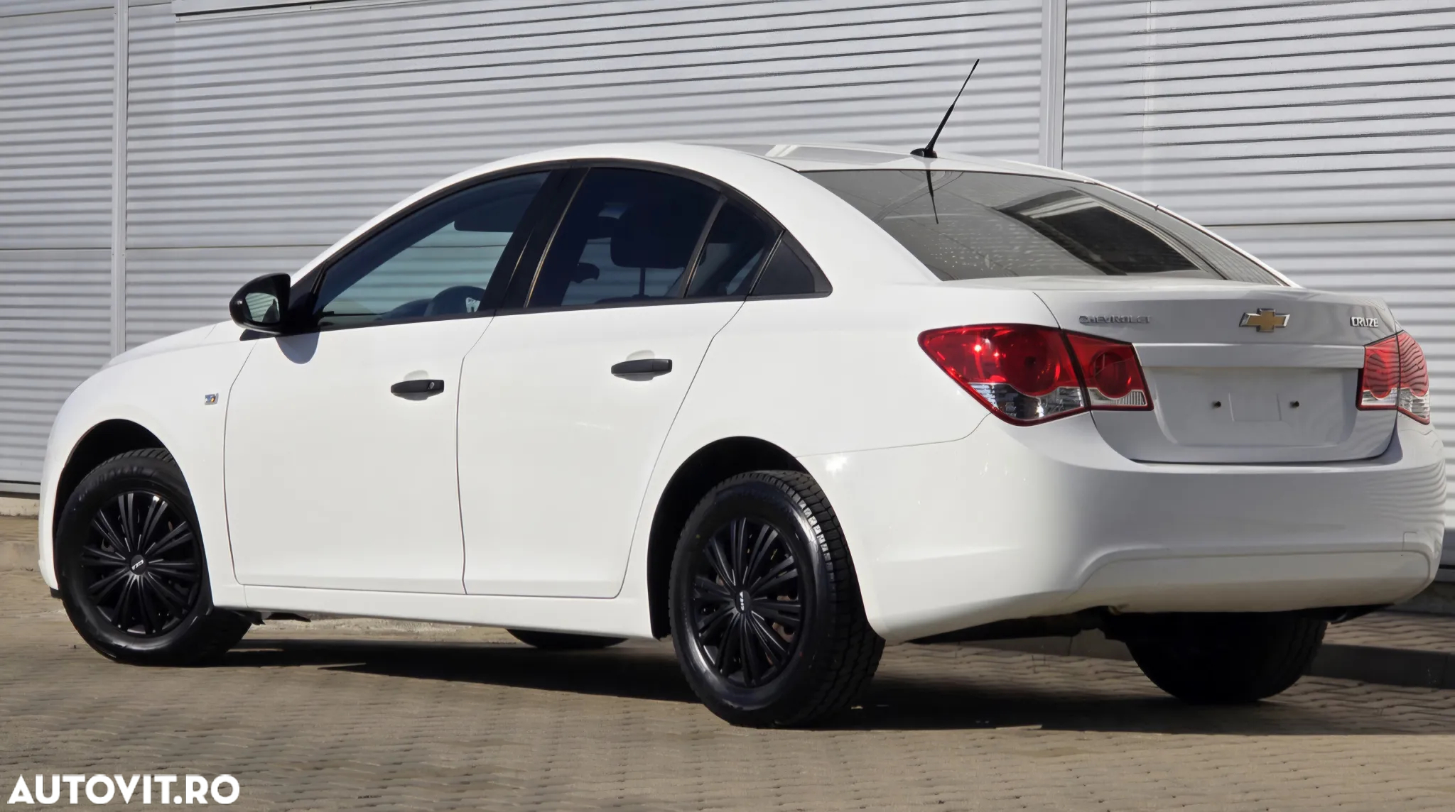 Chevrolet Cruze 1.8 LT - 4