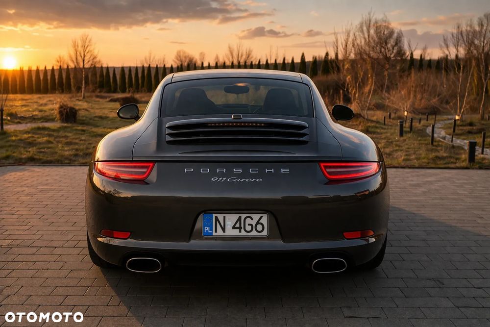Porsche 911 Carrera PDK - 8