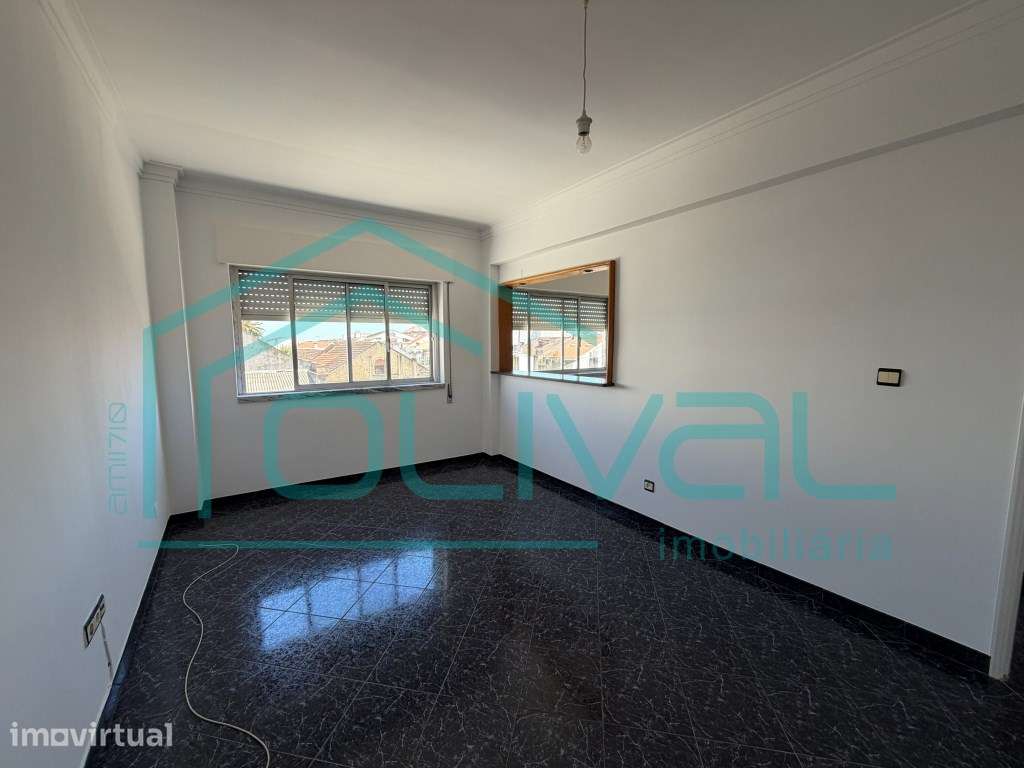Apartamento tipologia T2 cozinha equipada - Grande imagem: 2/12